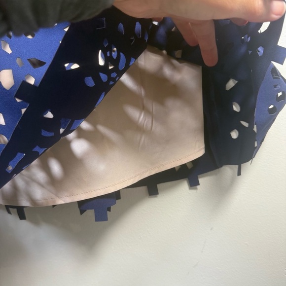 Focus by Shani Blue Laser Cut Short Sleeve Above Knee Fit & Flare Dress Size 8 - Picture 7 of 8